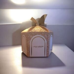 Laura Mercier Divinely Flawless Translucent Loose Setting Powder & Puff